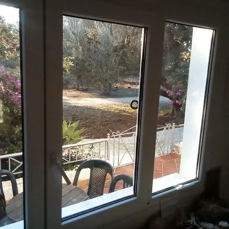Farm House * كاتيليوس