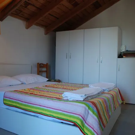 بيت للعطل Farm House